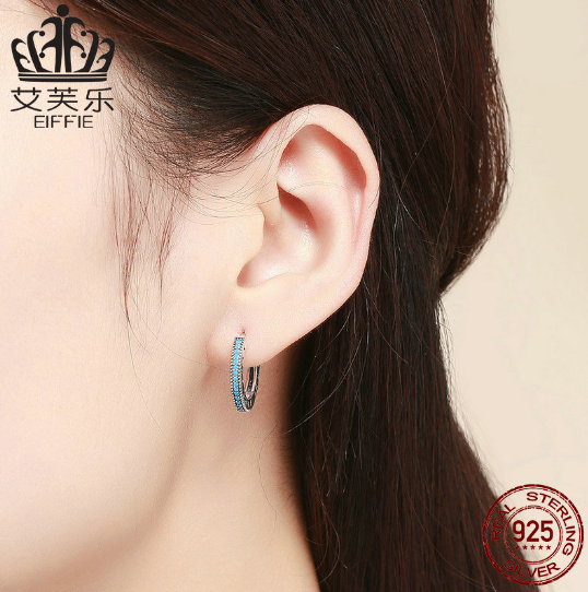 EIFFIE New Fashion Simple Little Sparkle S925 Sterling Silver Earrings Blue Earrings SCE493