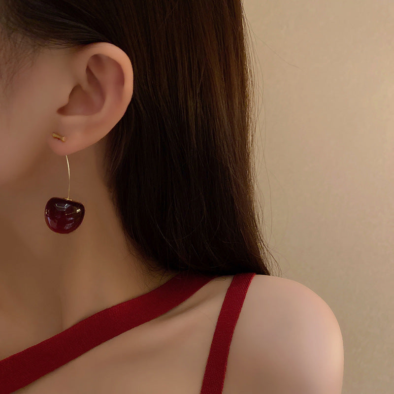 Japanese And Korean Long Red Cherry Earrings Female Sweet Girl Heart Earrings Simple Gentle Style Autumn And Winter Earrings