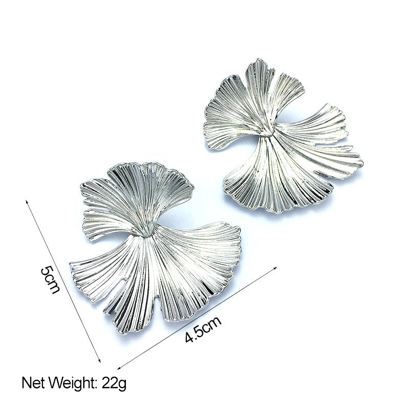 Metal Flower Stud Earrings Retro Fashion Creative Ginkgo Leaf Earrings
