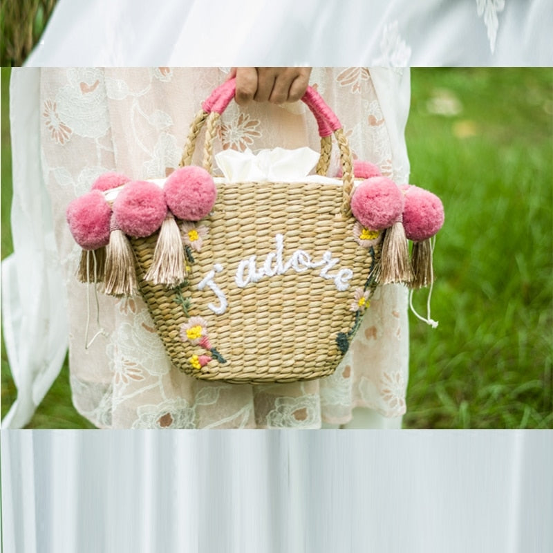 Beach Bag for Women Cute Handmade Straw Bags tassels pom pom Summer Vacation Handbags Drawstring Basket Bag Travel Tote