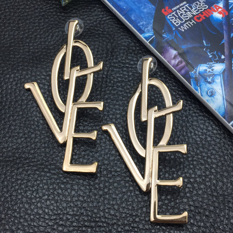 Unique Design Gold Color Letter Love Big Stud Earrings Women Metal Statement Earrings Name Jewelry