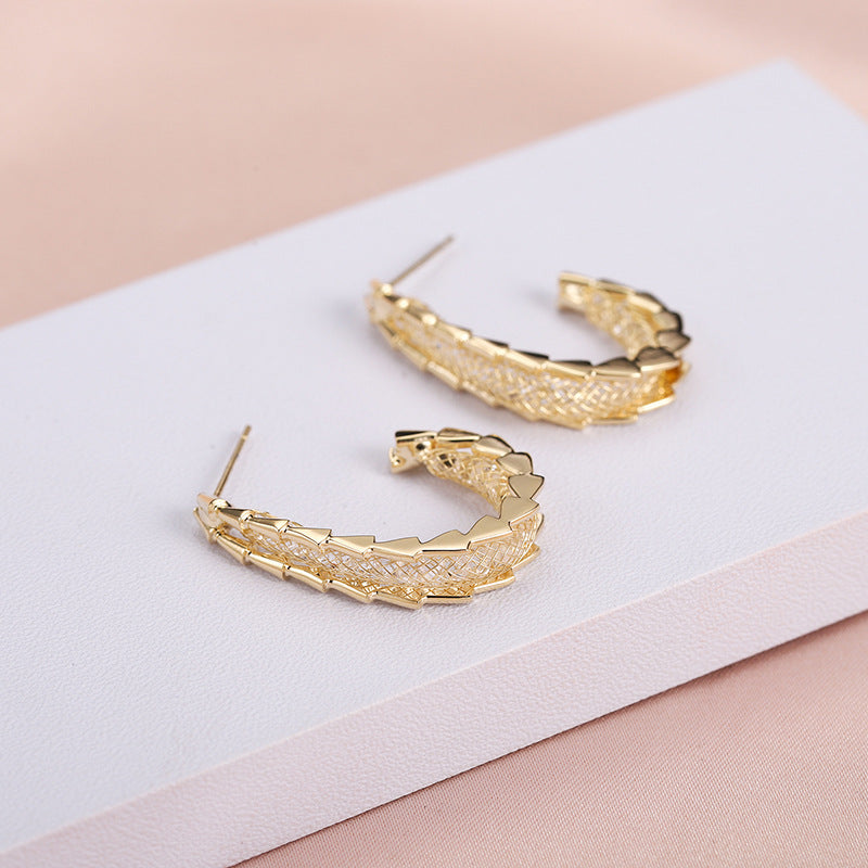 Geometric Individual Packaging Personality Love Gold Women's Temperament Personality Print Earrings