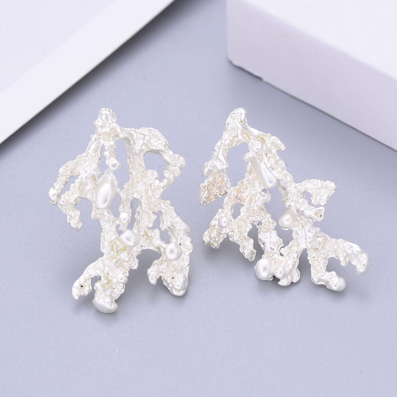 Fashion New Earrings Retro Personality Irregular Branch Earrings Geometric Three-Dimensional Earrings