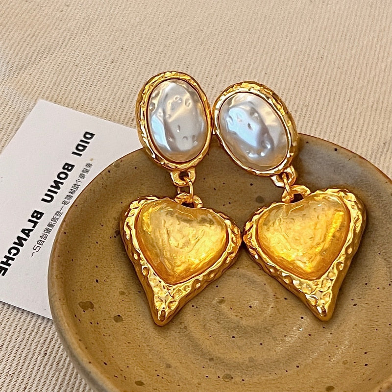 Medieval French Court Style Purple Heart Earrings Female Vintage Concave convex Texture Earrings Premium Earrings Fashion
