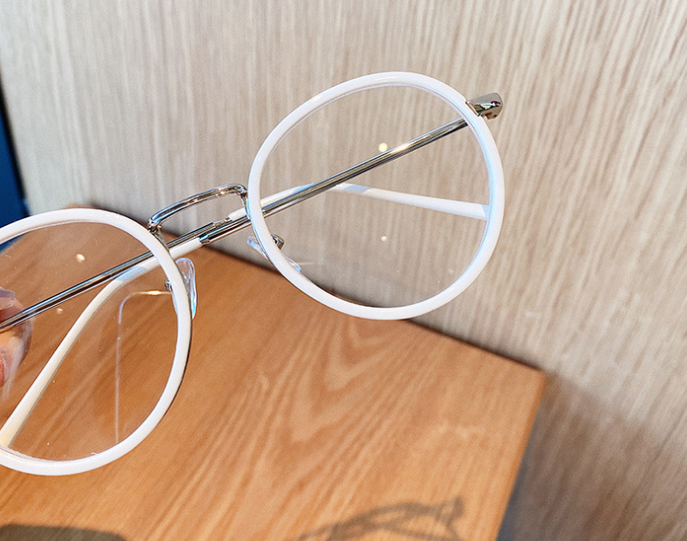 Cute And Fresh Style Big Round Glasses Frame Suitable For Men Or Women Metal Glasses Frames Vintage Eyeglasses