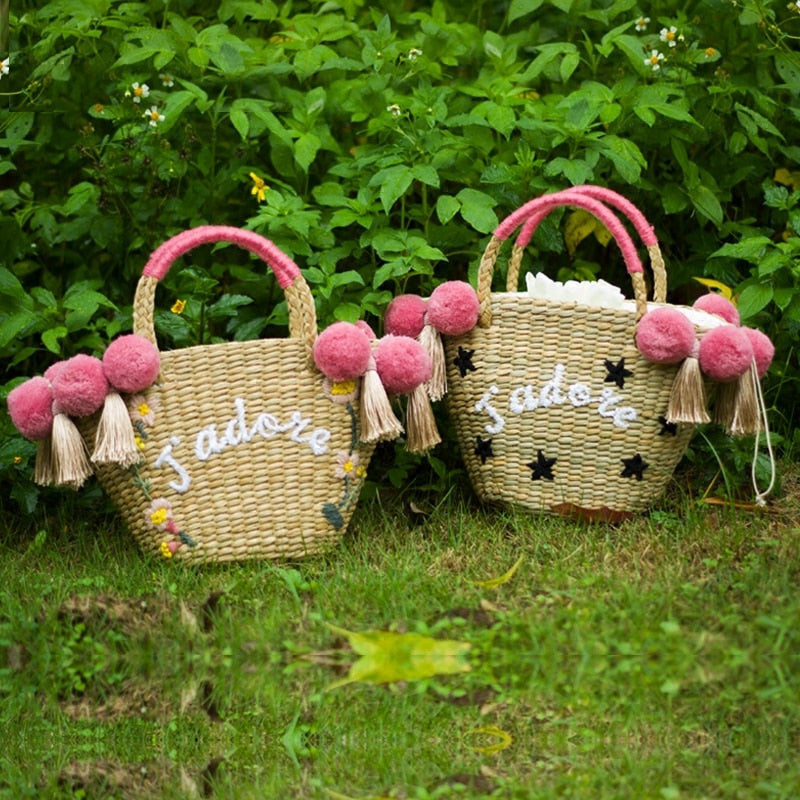 Beach Bag for Women Cute Handmade Straw Bags tassels pom pom Summer Vacation Handbags Drawstring Basket Bag Travel Tote