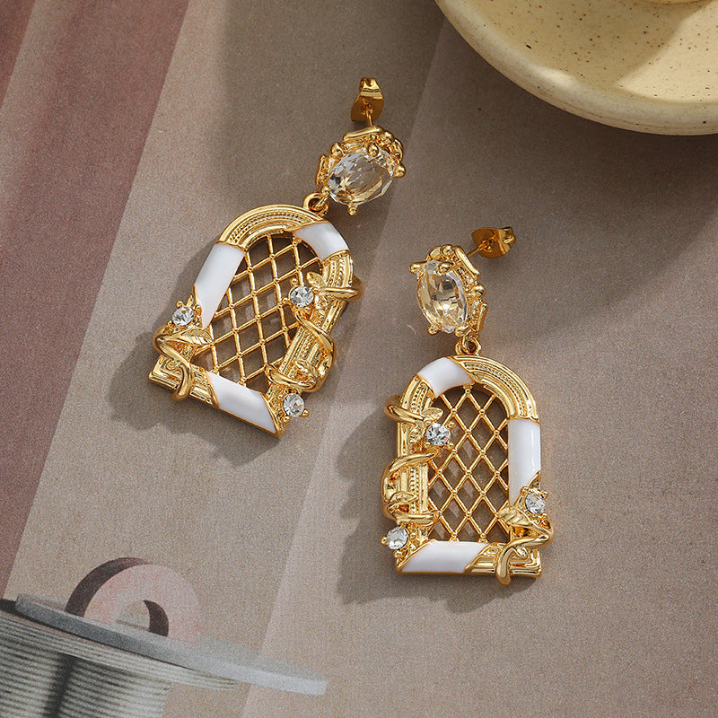Ins Earrings Female Niche Design Sense New Zircon Earrings Fashion Versatile Network Red Premium Earrings