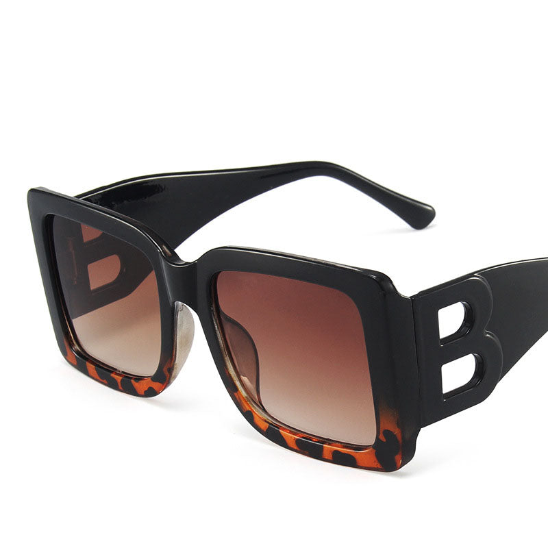 New Personality Modern Style Sunglasses Temples Hollow B-Shaped Sunglasses Women's Large Frame Square Glasses