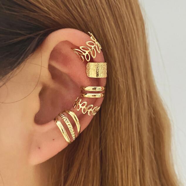 One Piece Korean Long Tassel Earrings Girls No Ear Piercing Full Pearl Big Clip Earrings For Women Gift Jewelry Ear Cuff