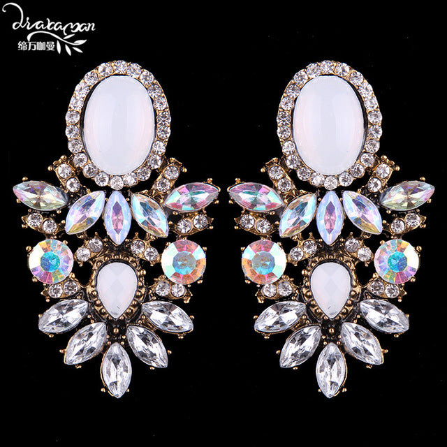Dvacaman Brand Trendy Big Crystal Statement Earrings Wedding Drop Earrings Women Party Hanging Earrings Jewelry Wholesale