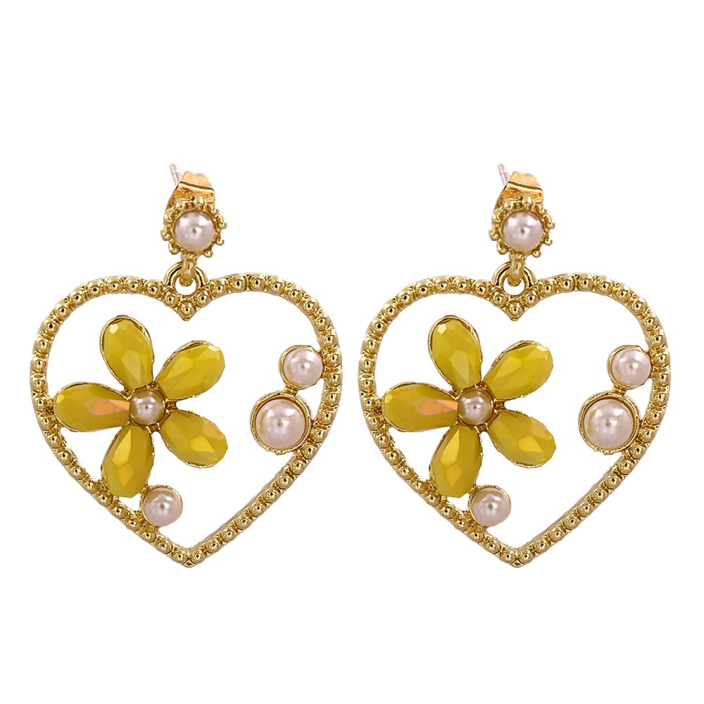 New Arrival Baroque Crystal Pearl Metal Stub Earrings Metal Gold Plated Heart Shape Earrings Gift for Women