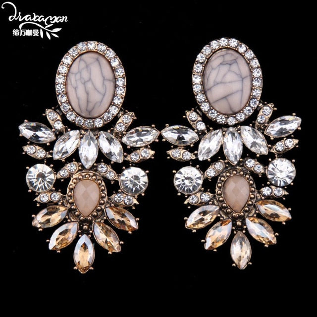Dvacaman Brand Trendy Big Crystal Statement Earrings Wedding Drop Earrings Women Party Hanging Earrings Jewelry Wholesale