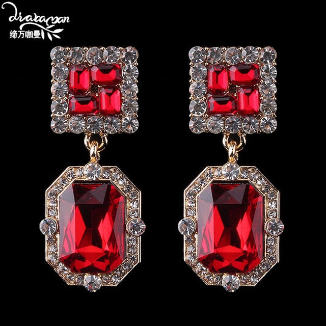 Dvacaman Brand Trendy Big Crystal Statement Earrings Wedding Drop Earrings Women Party Hanging Earrings Jewelry Wholesale
