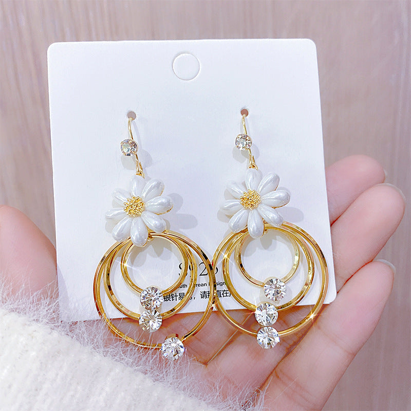 New Flower Blooming Rich Petal Earrings Fashion Temperament Long Earrings Net Red Fashion Trendy Earrings
