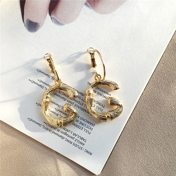 Artilady k letters earrings for women A~Z gold hoop earrings for girls Alphabet letter earrings gold jewelry new year gift