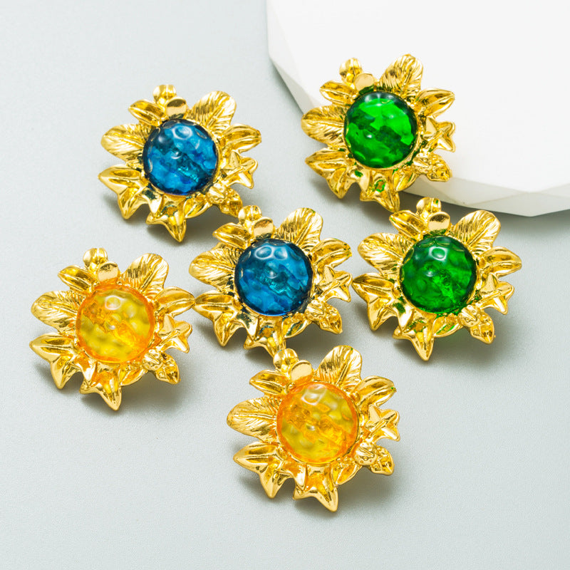 Ins Exaggerated Earrings Feminine Resin Earrings Alloy Simple Flower Shaped Gold Earrings