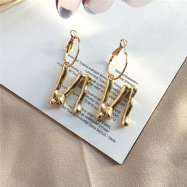 Artilady k letters earrings for women A~Z gold hoop earrings for girls Alphabet letter earrings gold jewelry new year gift