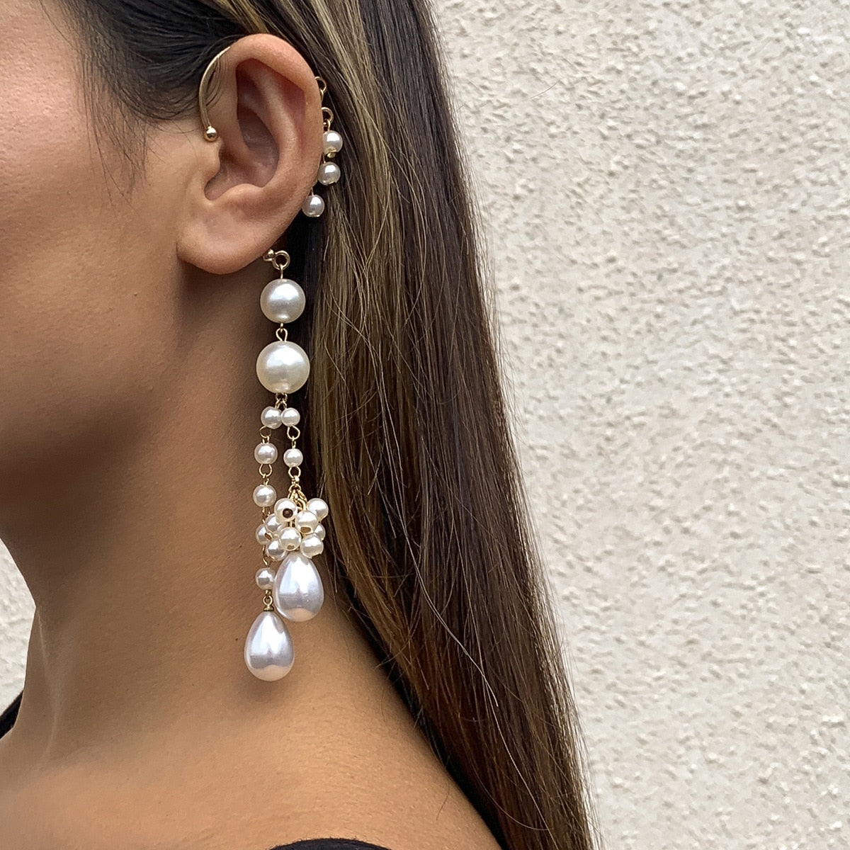 One Piece Korean Long Tassel Earrings Girls No Ear Piercing Full Pearl Big Clip Earrings For Women Gift Jewelry Ear Cuff