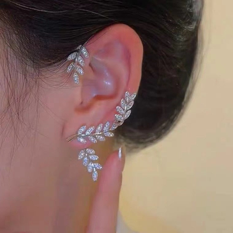 One Piece Korean Long Tassel Earrings Girls No Ear Piercing Full Pearl Big Clip Earrings For Women Gift Jewelry Ear Cuff