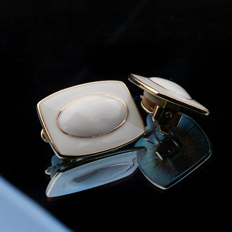 New Oil Dripping White Silver Needle Same Style Ear Clip Without Pierced Earrings Female Fashion Accessories