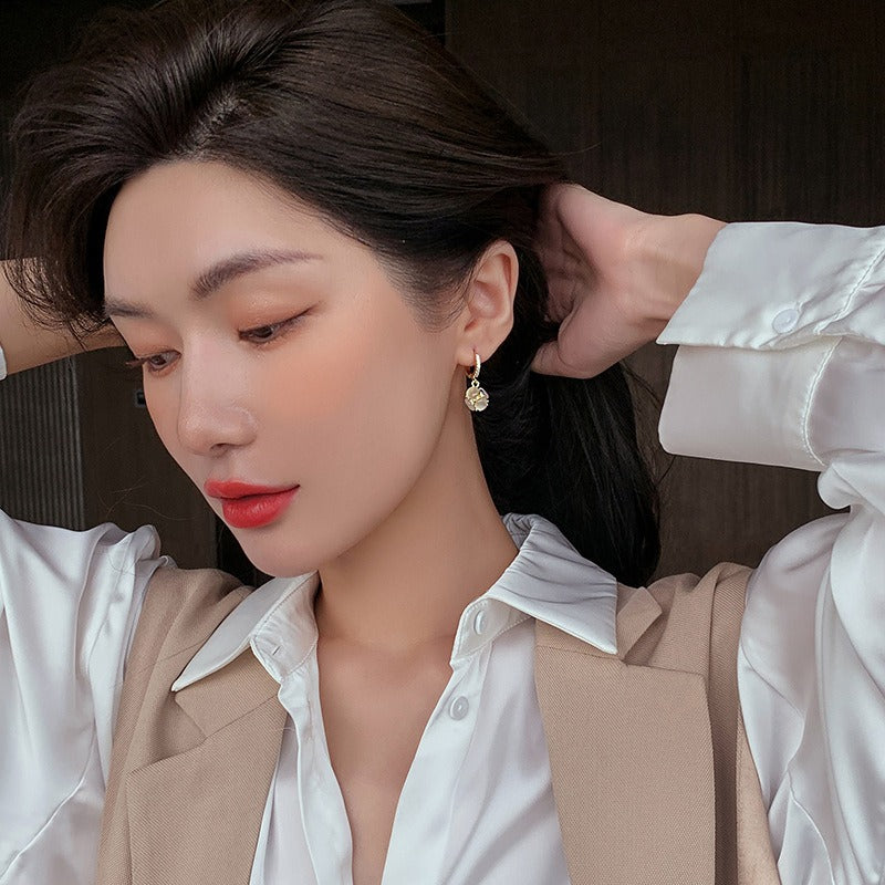 Light And Luxurious Opal Earrings Fashionable Temperament Niche Design Exquisite Earrings Senior Sense Earrings Female Autumn And Winter