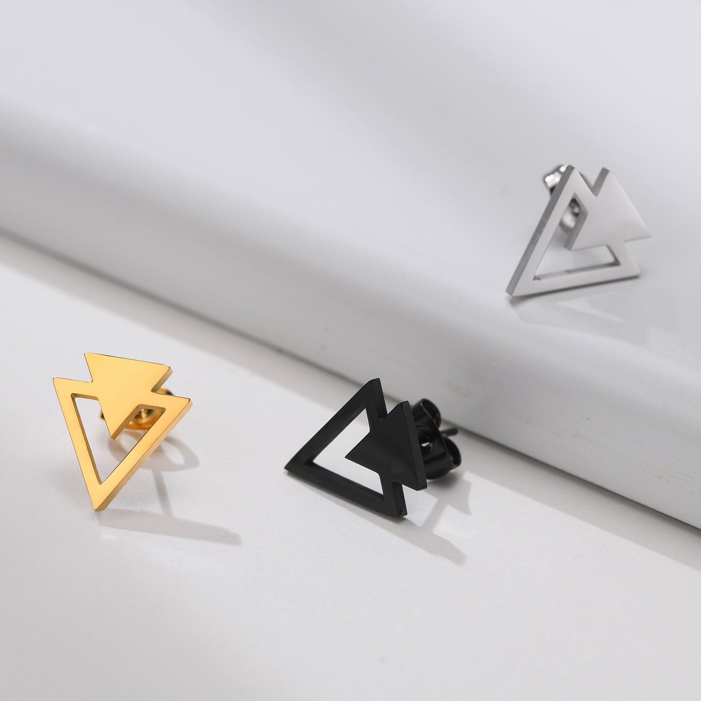 Triangle Stud Earrings Stainless Steel Black Gold Men's and Women's Earrings Geometric Accessories Single Jewelry