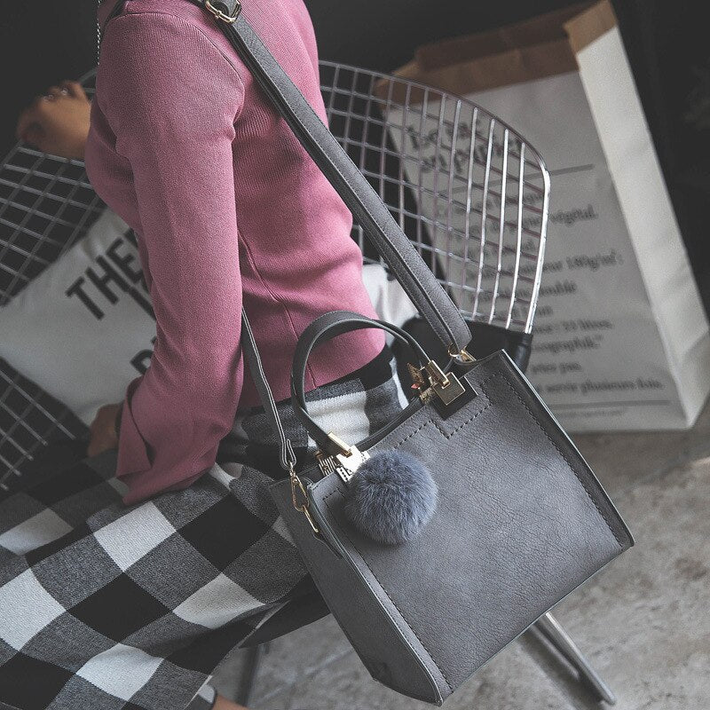 Handbag women casual tote bag female large shoulder messenger bags high quality Suede Leather handbag with fur ball