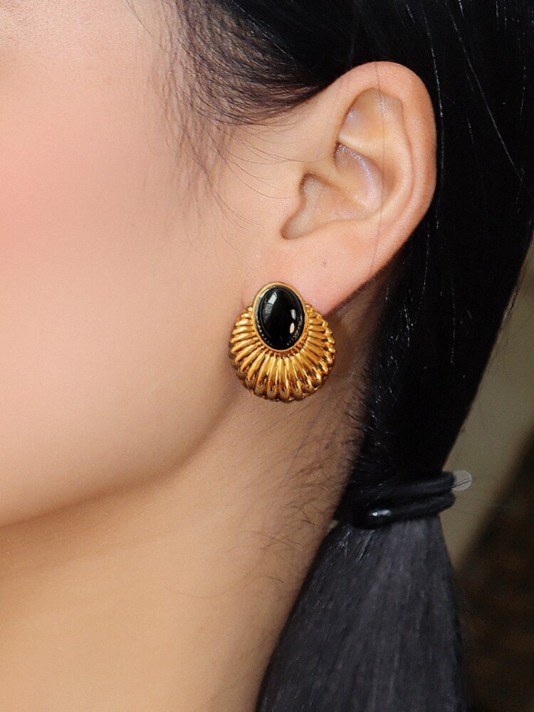 Bilandi Vintage Temperament 925 Silver Needle Geometric Metal Black Stud Earrings For Women Party Gift Hot Sale Ear Accessories