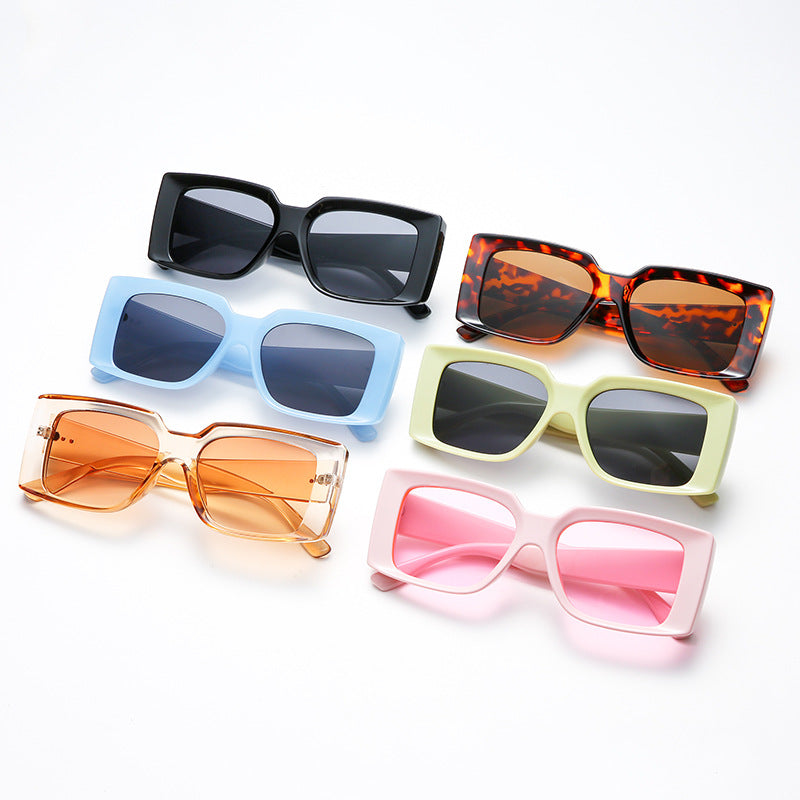 New Retro Square Sunglasses Men And Women Trend Street Shooting Rice Nails Sunglasses Candy-Colored Sunglasses