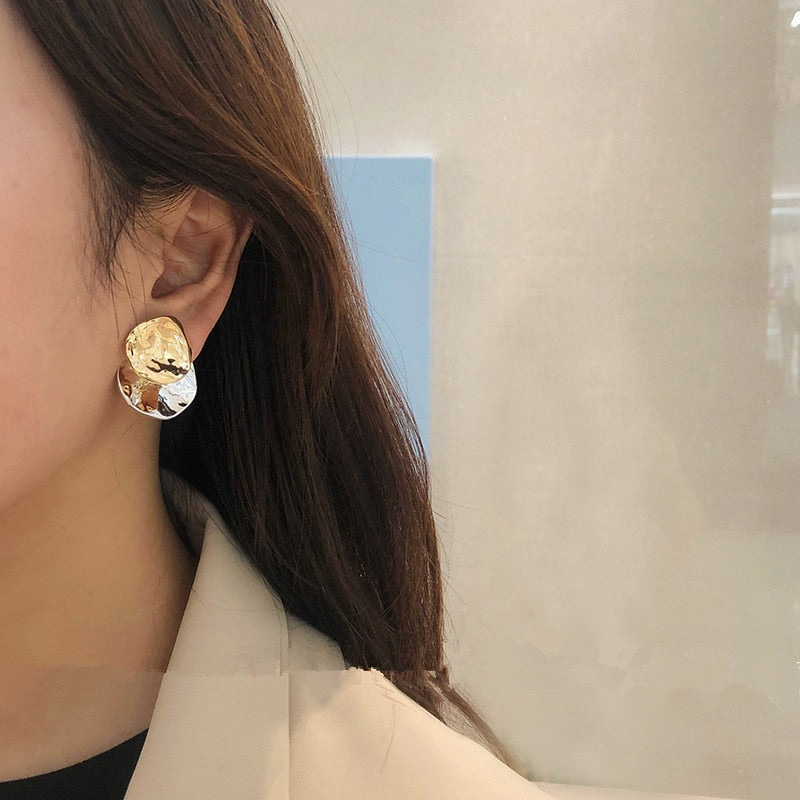 Fashion Geometric Irregular Disc Folds Gold Silver Color Metal Stud Earrings for Women Gift Party Jewelry Gift