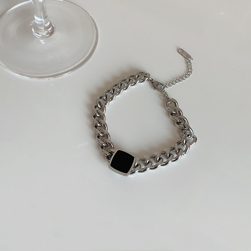 European and American Personalities Exaggerate Titanium Steel Thick Chain Necklaces, Niche, Versatile Collarbone Chain Necklaces