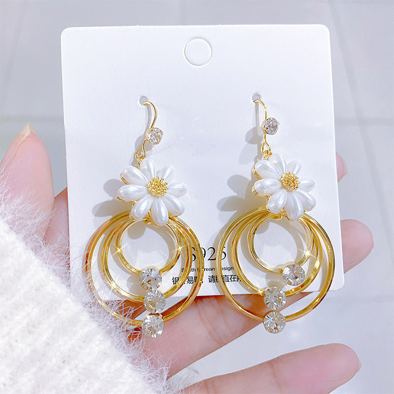 New Flower Blooming Rich Petal Earrings Fashion Temperament Long Earrings Net Red Fashion Trendy Earrings
