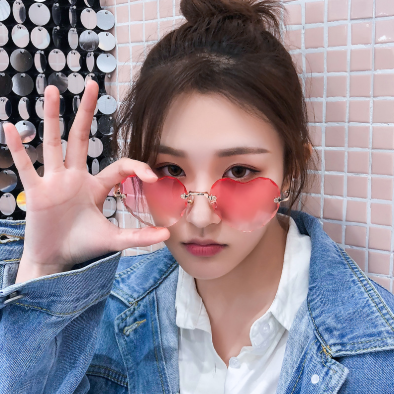 Ladies Fashion Rimless Gradient Sun Glasses Heart Shaped Sunglasses metal Women Brand Designer
